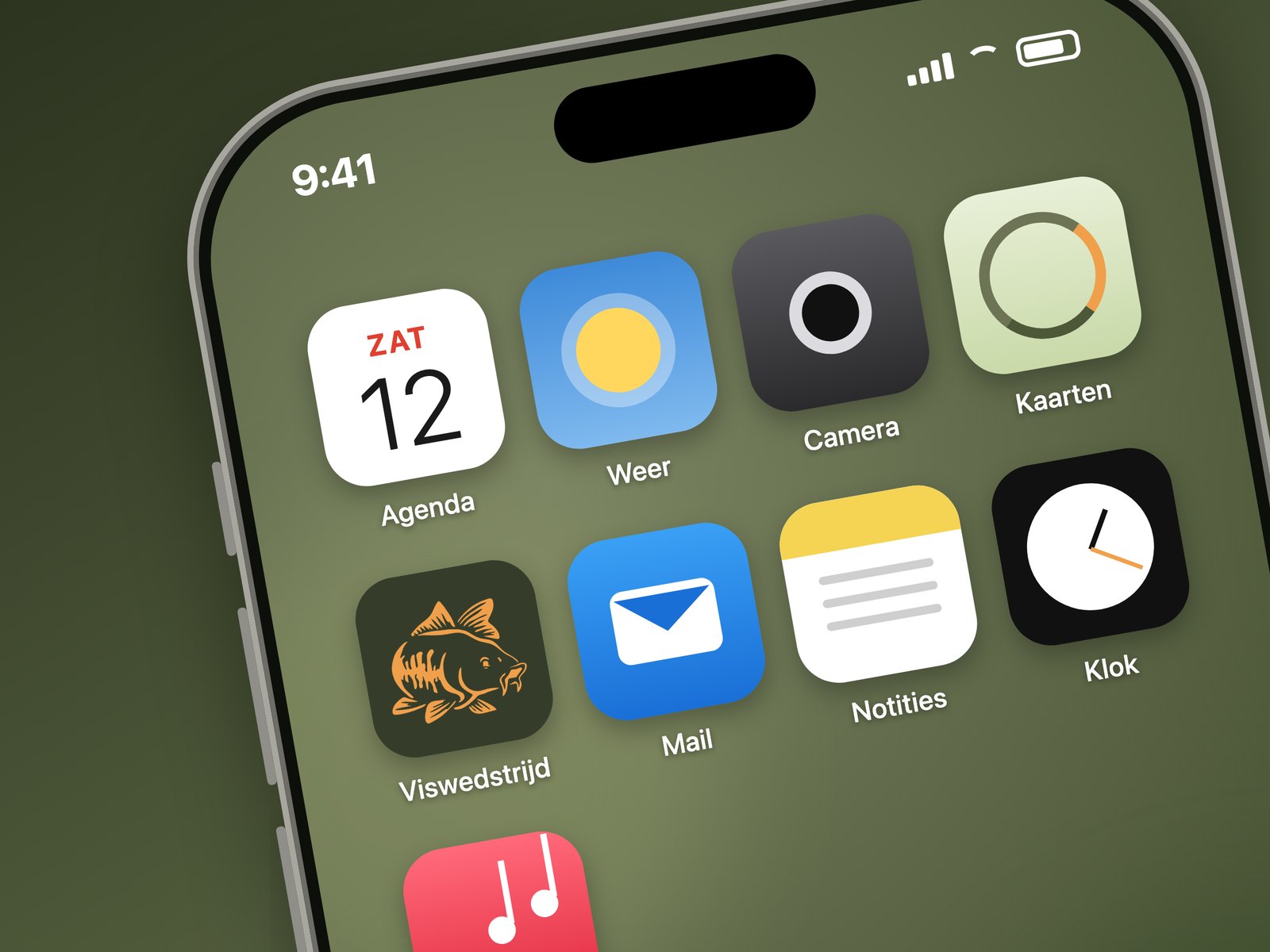 Het icoon van de viswedstrijdapp op het beginscherm van een iPhone, tussen de andere apps